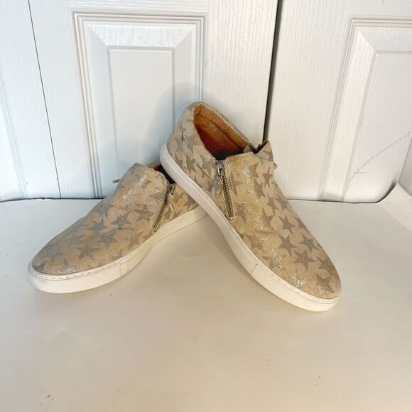 Gentle Souls by Kenneth Cole Lowe Star Low Top Slip On Double Zip Loafer Sneaker - Picture 5 of 10